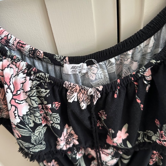 Rompers - Picture 2 of 4